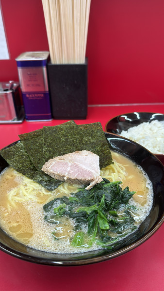 「ラーメン」@横浜ラーメン 武蔵家 北千住店の写真