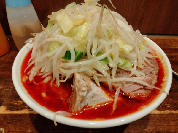 「赤いラーメン」@ぶたけん。2ndの写真