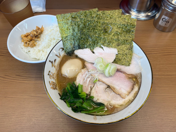 「上特選ラーメン+ライス小」@麺家 たいせいの写真