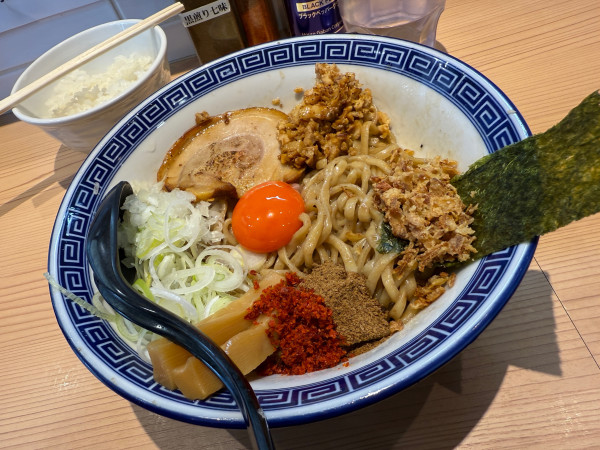 「まぜそば」@狼煙 浦和店の写真