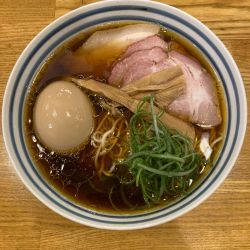 ラーメン（醤油）　味付け玉子