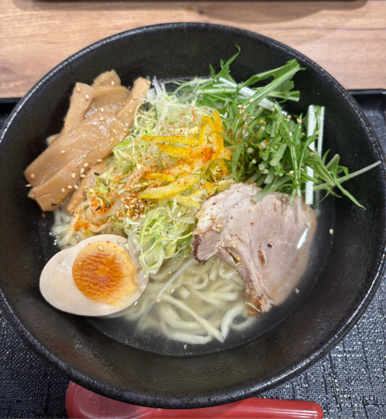 「野菜ゆず塩らーめん」@蔵仕込らーめん KURA 上里SA店の写真