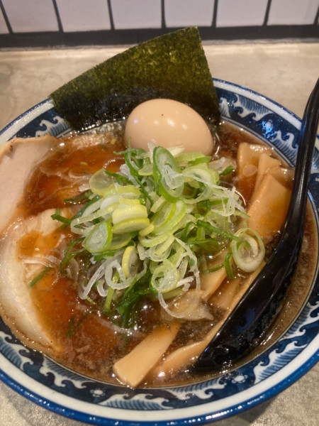 「中華そば+味玉」@麺屋しらかわ 別邸 岐阜店の写真