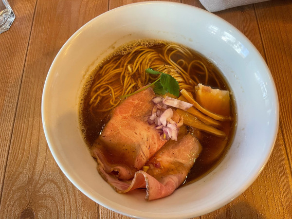 「琥珀中華soba醤油」@麺屋しずくの写真