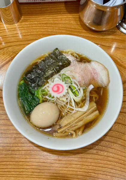 「らぁめん細麺中盛（950）」@神田らぁめん 悠の写真