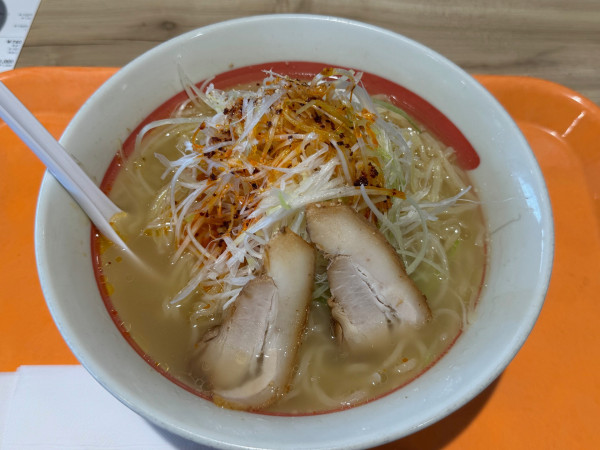 「塩ねぎらーめん　大盛」@幸楽苑 レイクウォーク岡谷店の写真