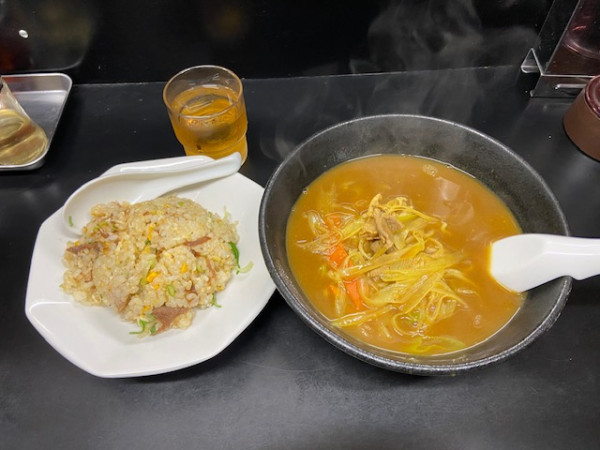 「焼豚チャーハン・カレーラーメンセット」@宗楽の写真