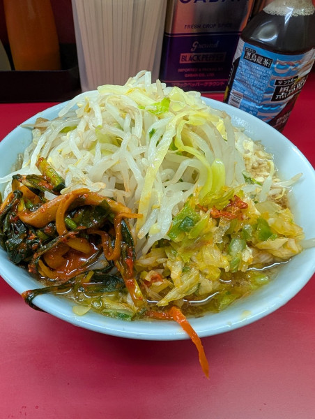 「小ラーメン　ピリ辛にらだれ」@ラーメン二郎 中山駅前店の写真