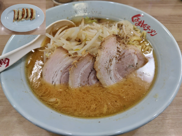 「【限定】3枚チャーシュー(味噌) +特製餃子:10円㋚券」@くるまやラーメン 塩尻店の写真