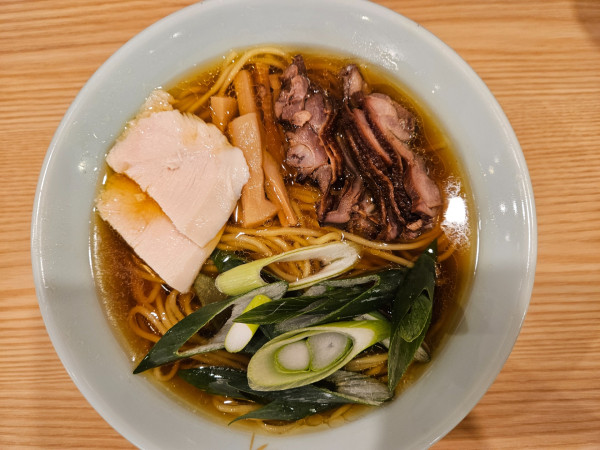 「らーめん」@笠岡ラーメン TAKETONBO 新富町店の写真