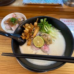 鶏泡牡蠣塩ラーメン