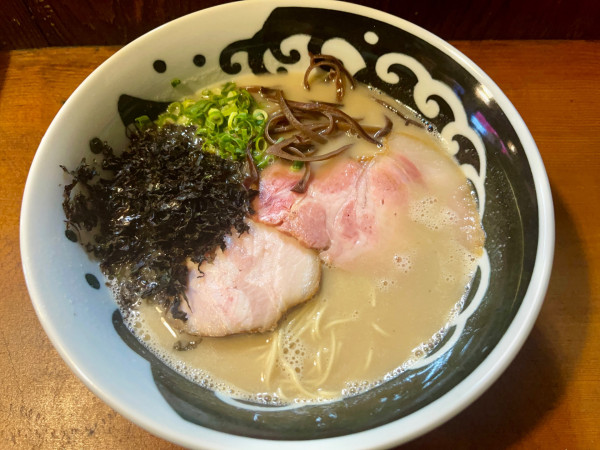 「とんこつラーメン TPバラのり」@らーめんKITAHACHIの写真