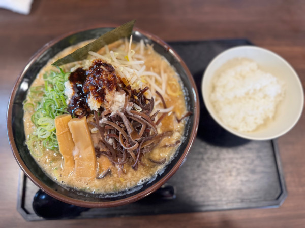 「スタミナ和蔵ラーメン＋サービス小ライス1180円」@麺匠 和蔵 上北台店の写真