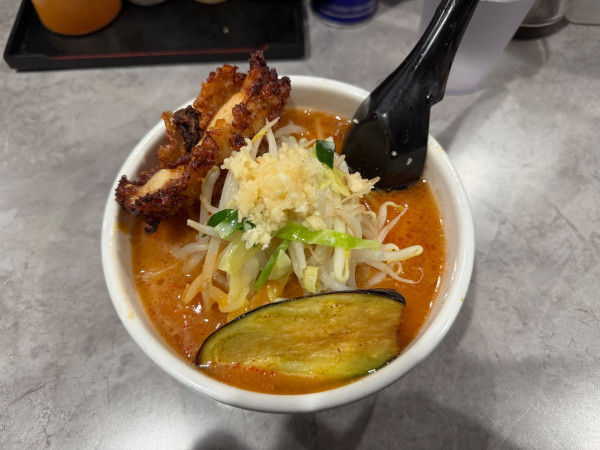 「ミニEXハーフサイズ700円」@旨辛熟成味噌 麺屋アニキの写真