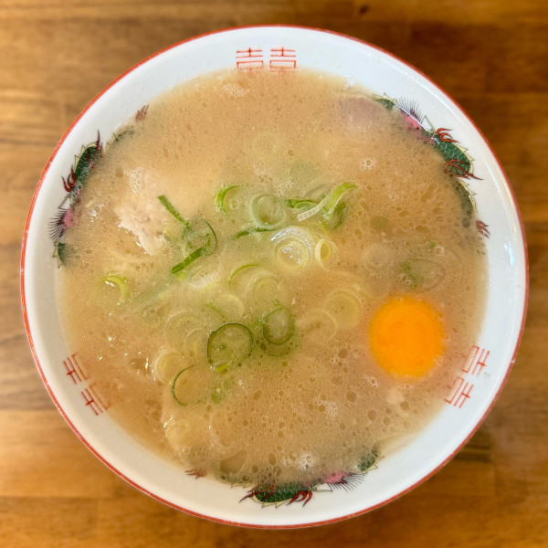 「卵入りラーメン（770円）」@麺屋 ぷいぷいの写真