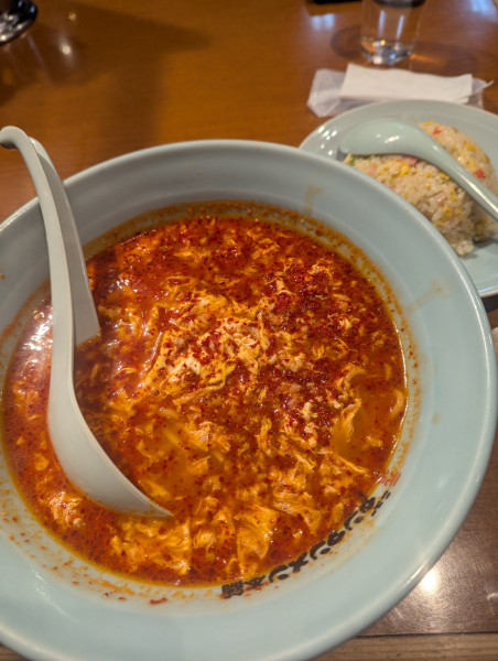 「半チャーハンセット(大辛)」@元祖ニュータンタンメン本舗 蒲田店の写真