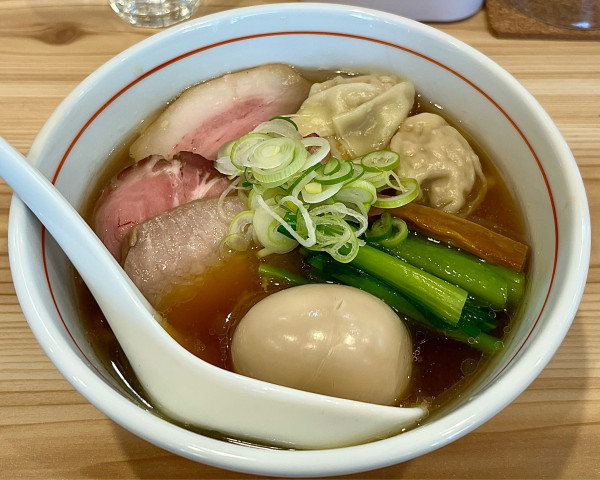 「特製中華そば」@TOKYO RAMEN かいかの写真