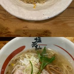 天然塩らーめん(焼き飯セット)