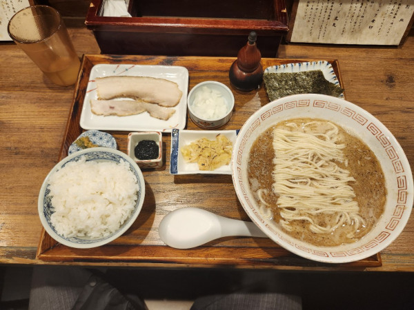 「鯖定食」@炭火焼濃厚中華そば 奥倫道の写真