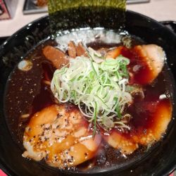 富山ブラック９２０円