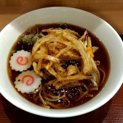 天ぷらそば（６５０円）