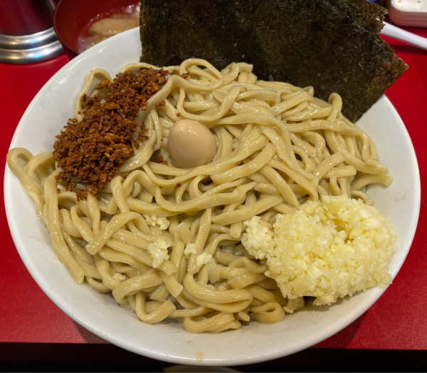 「ペペロンチーノ塩油そば ニンニク多め 海苔 ネギ 脂玉子」@麺屋HEROの写真