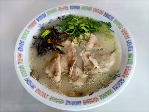 「チャーシューメン 490円」@博多ラーメン はかたや 百年橋店の写真