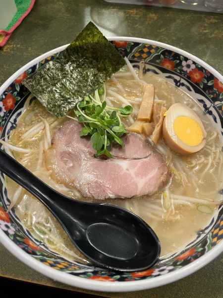 「塩らーめん」@らーめん 華月の写真