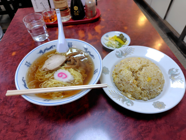 「ラーメンとチャーハン　¥1390」@境華楼の写真