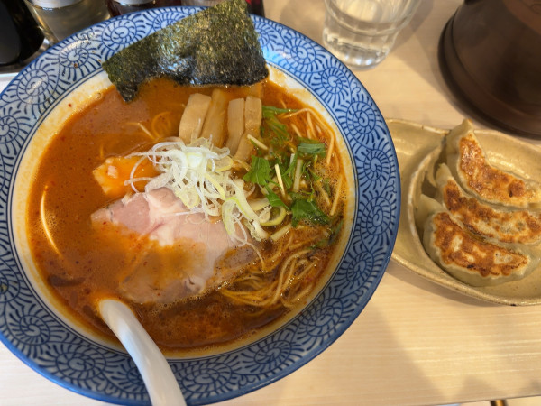 「辛味ソバ　850円」@鶏豚骨 一學の写真