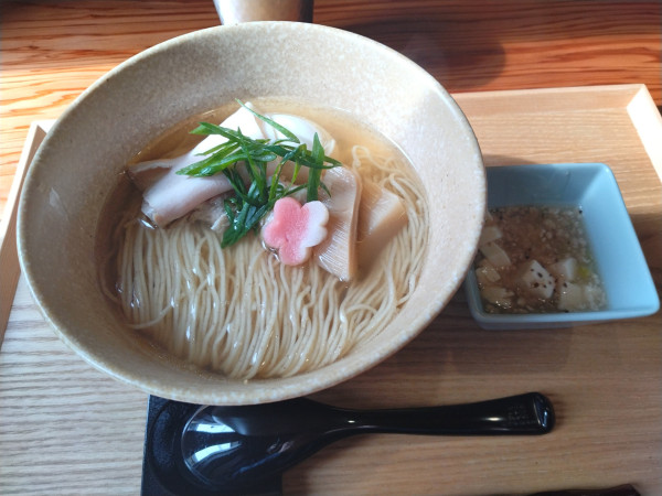 「味玉鯛出汁塩そば¥1170-」@中華そば かたばみの写真