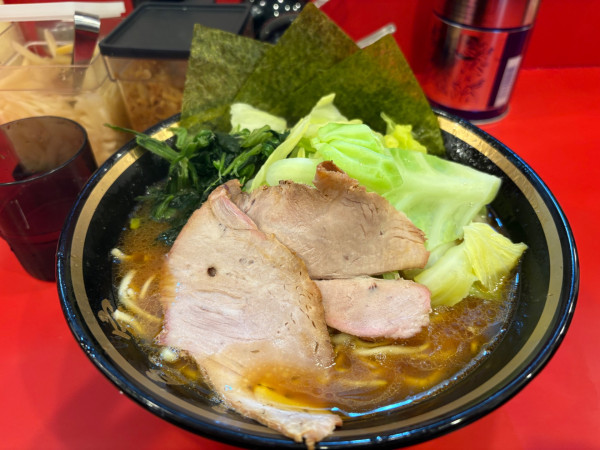 「ラーメン中」@横濱家系ラーメン 川島家の写真