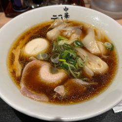 雲吞麺＋半熟味付玉子