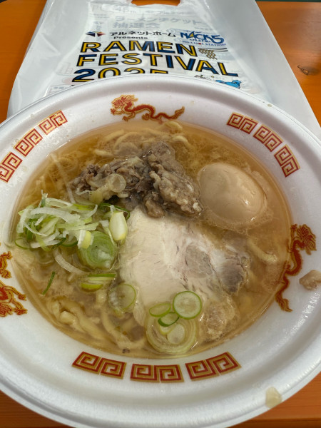 「松坂牛の煮込み味噌ラーメン」@鬼そば 藤谷 浅草店の写真