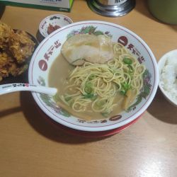こってりラーメン唐揚げ定食