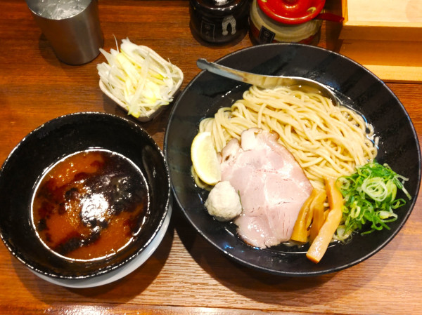 「濃厚鶏つけめん 黒 1430円」@つけめんTETSU 五反田店の写真