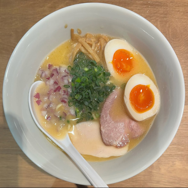 「真鯛と蛤の白湯そば」@ミタバラボの写真