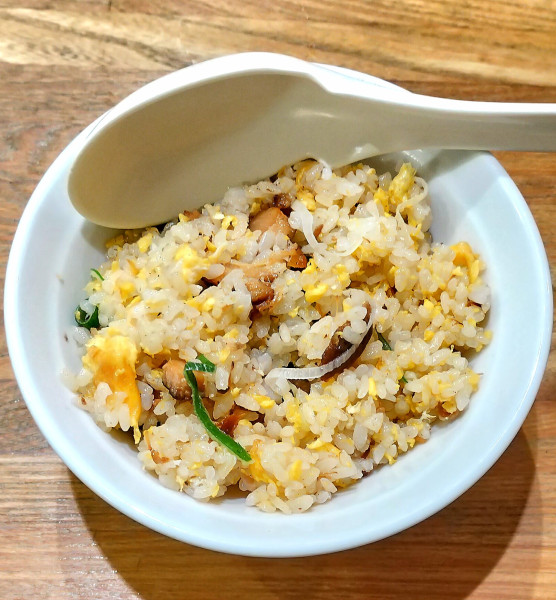 「半チャーハン 250円」@游亀亭の写真