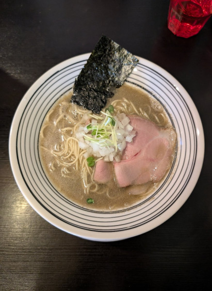 「煮干し塩ソバ」@らーめん コットンポットの写真