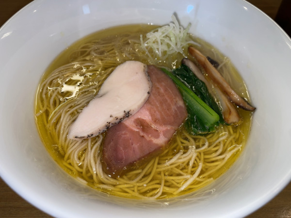 「芳醇中華そば塩1100円」@麺屋 龍壽の写真