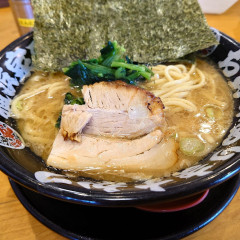 横浜家系ラーメン 辻田家 簗瀬店の画像