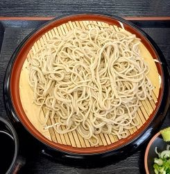 「ざるそば」@小だに そば処の写真