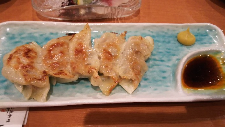 「いかギョウザ（580円）」@いか清 大門店の写真