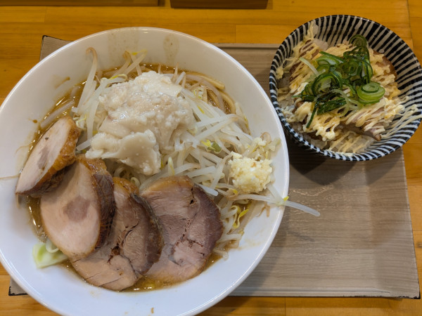 「ぶたそばW＋平日丼セット マヨ」@つけ蕎麦 中華蕎麦 尚念 南松本店の写真