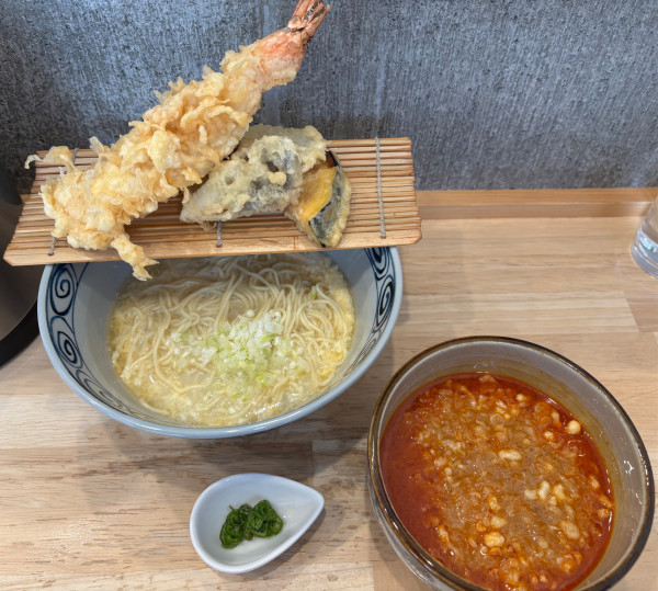 「海老味噌酸辣つけ麺　海老天と天玉丼セット」@神の海老天ラーメンの写真