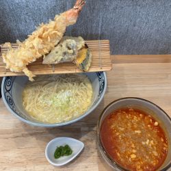 海老味噌酸辣つけ麺　海老天と天玉丼セット