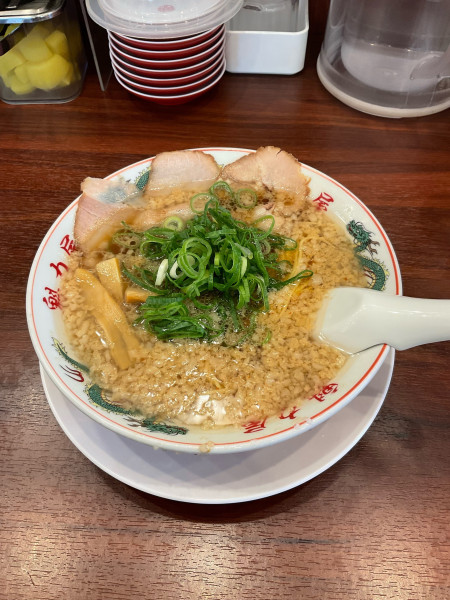 「ラーメン」@ラーメン魁力屋 茅ヶ崎店の写真