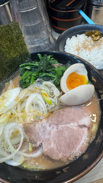 「ラーメン並」@二代目 渡来武の写真