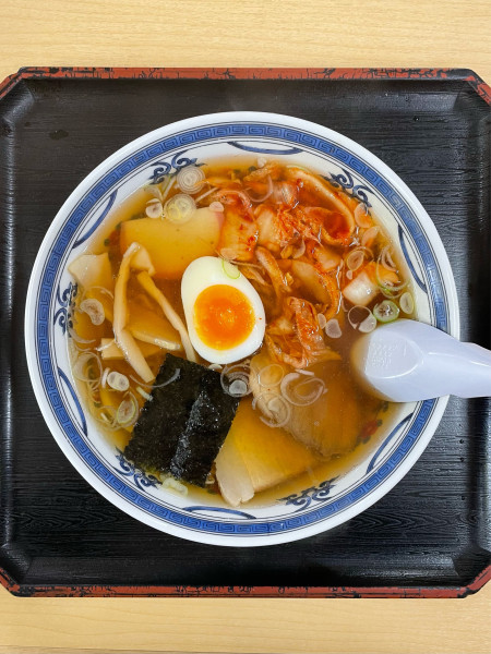 「キムチラーメン」@勢登鮨 八食センター支店の写真