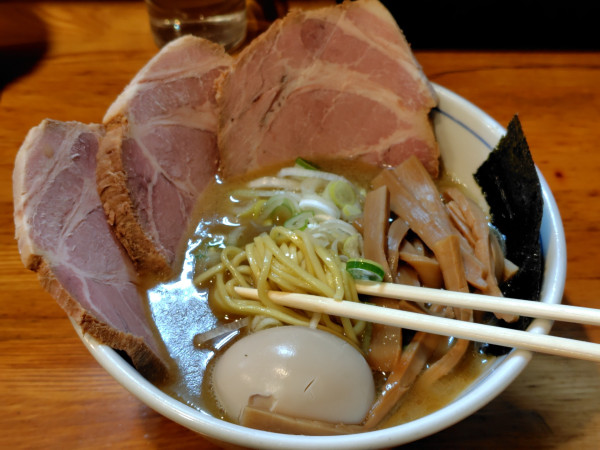 「特製らーめん·ご飯」@麺屋はし本の写真